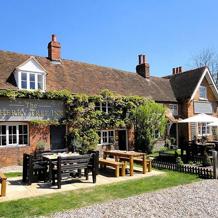 The Cherry Tree Inn Henley-on-Thames Exterior foto