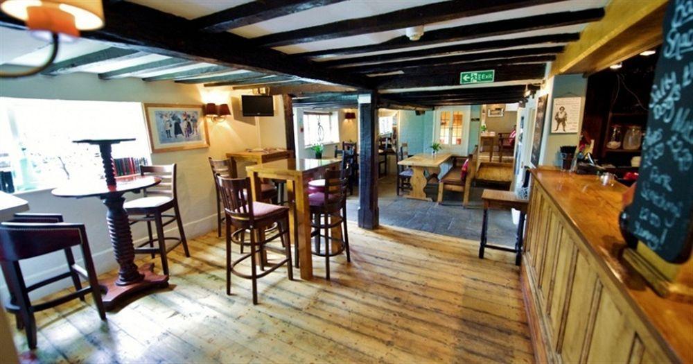 The Cherry Tree Inn Henley-on-Thames Exterior foto